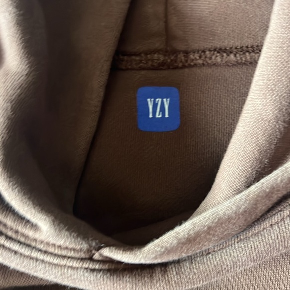 Yeezy X Gap double layered Brown Sweatshirt Cozy Pullover - Picture 2 of 7